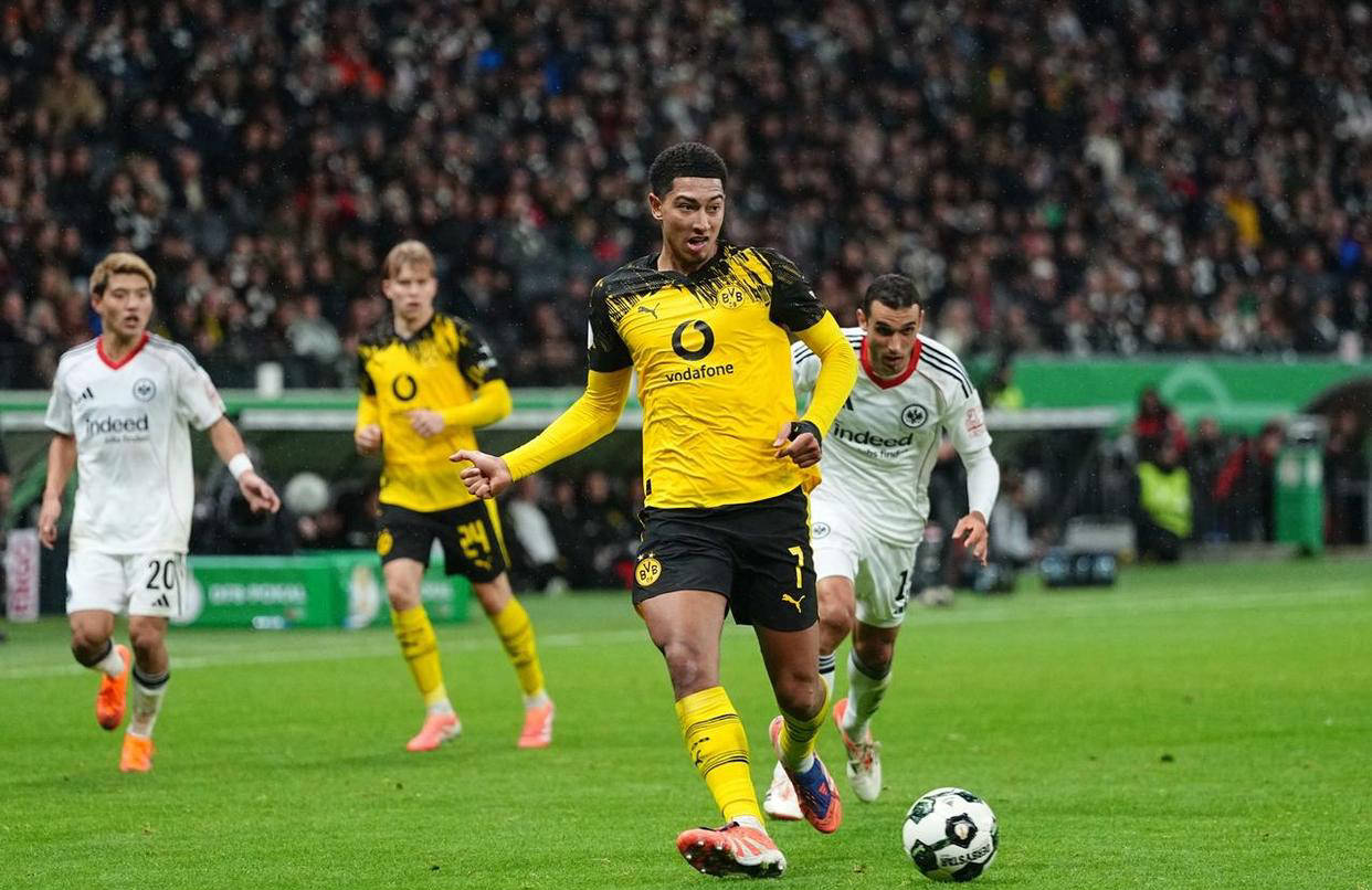 奥格斯堡 VS 多特蒙德：德甲比赛前瞻